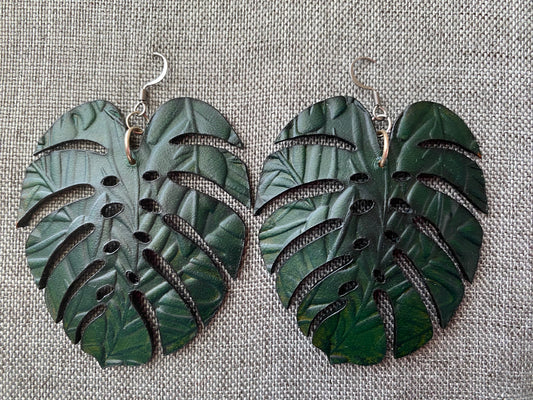Leather: leaves